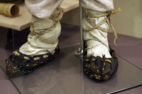 поршни: обувь викингов и  древних  русов  своими руками